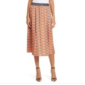 patterned slip skirt
